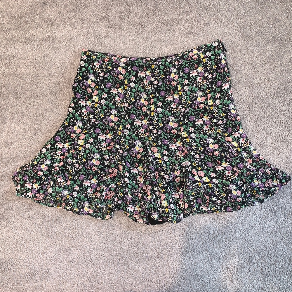 NWOT Urban Outfitters Floral Skort